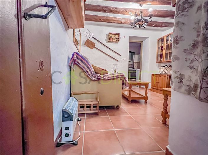 Image No.29-2 Bed Country House for sale