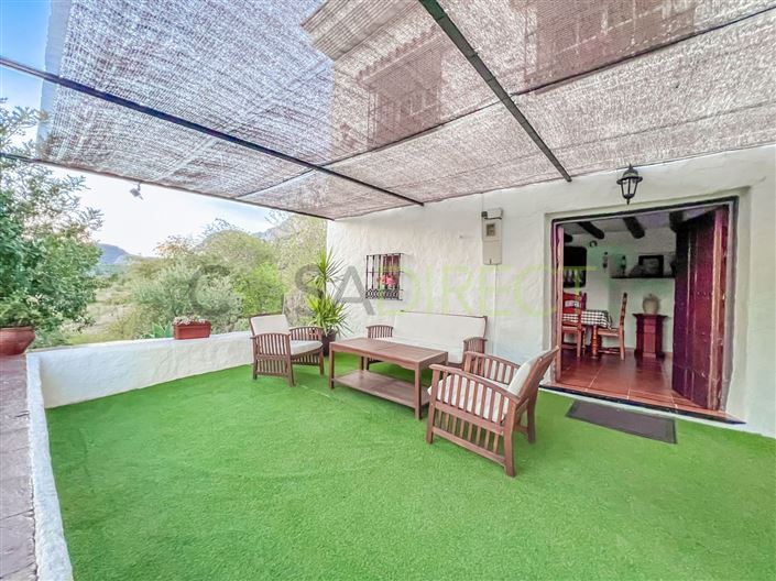 Image No.31-2 Bed Country House for sale