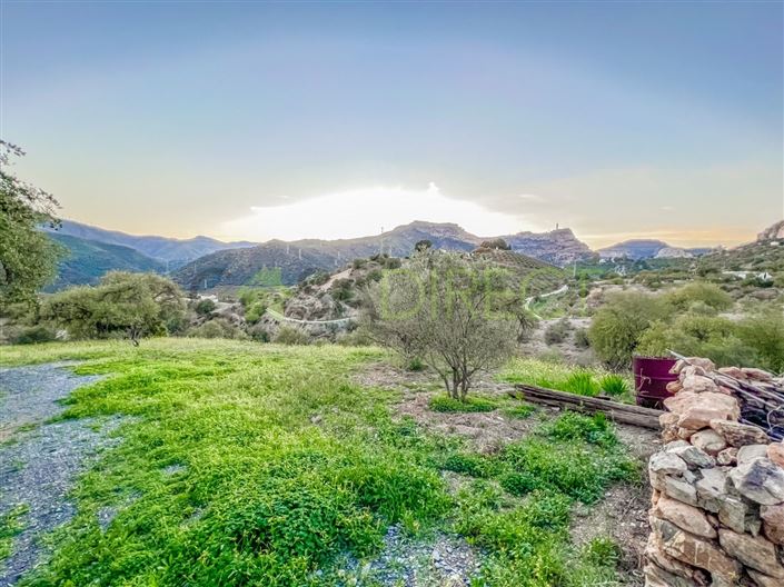 Image No.36-2 Bed Country House for sale