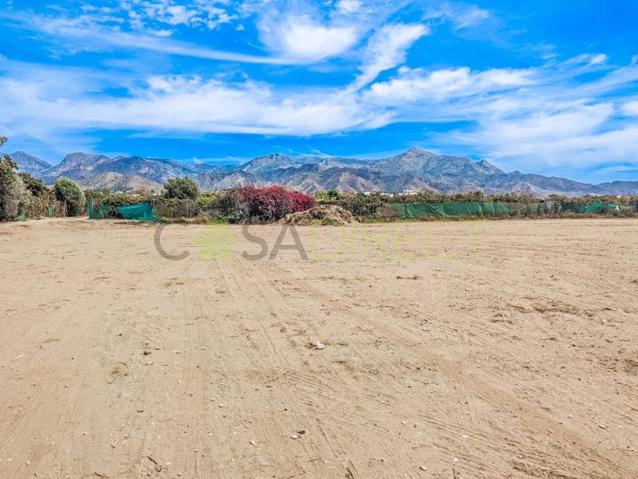 Image No.3-Maison de campagne de 1 chambre à vendre à Nerja