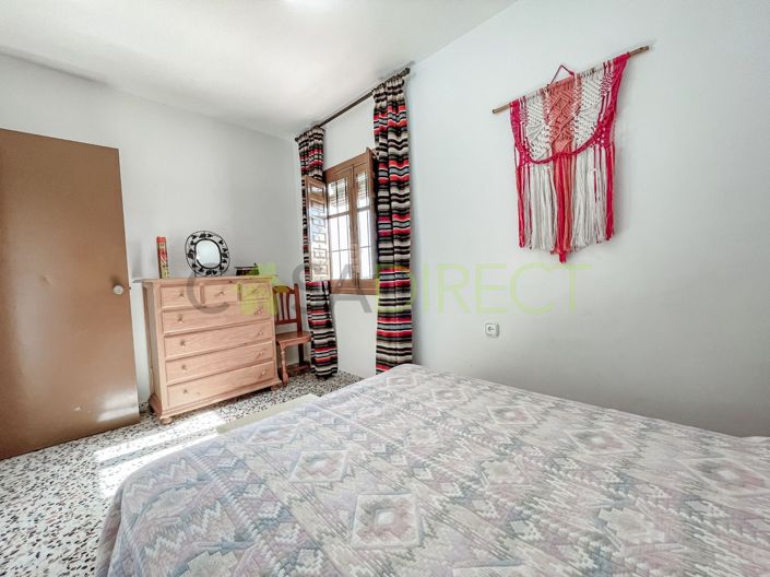 Image No.17-3 Bed Villa for sale