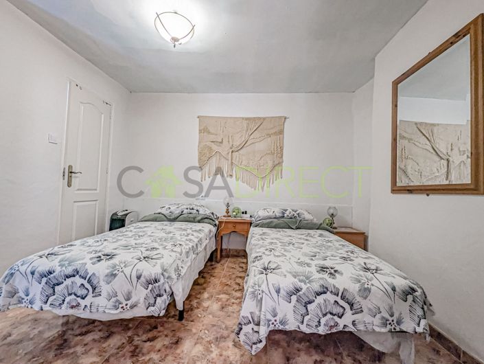 Image No.25-4 Bed Villa for sale