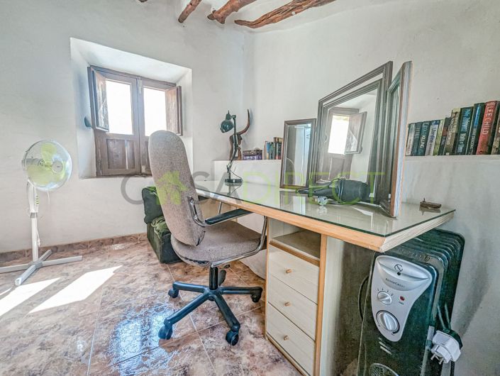 Image No.27-4 Bed Villa for sale