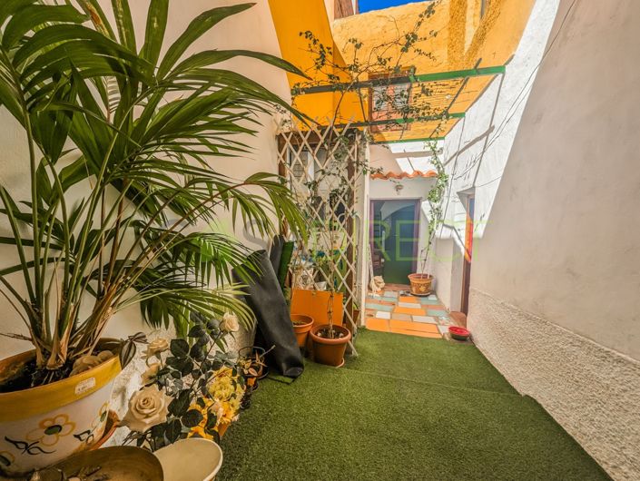 Image No.39-4 Bed Villa for sale