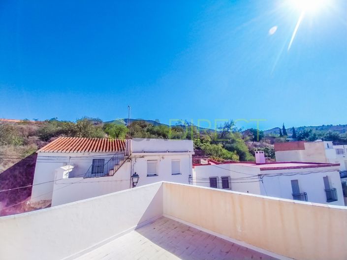 Image No.3-6 Bed Villa for sale