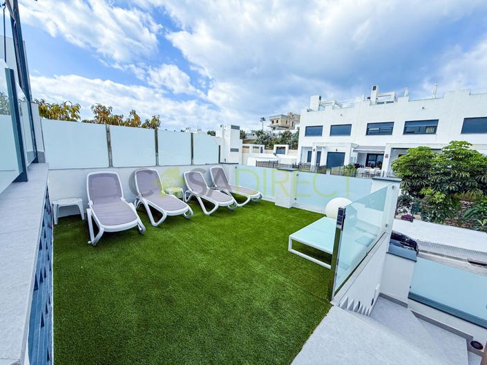 Image No.43-4 Bed Villa for sale