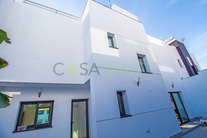 Image No.46-4 Bed Villa for sale