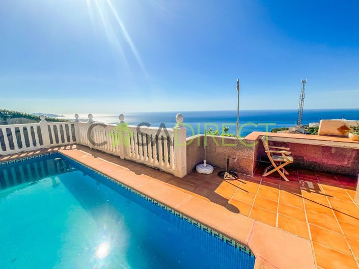 Image No.2-2 Bed Villa for sale