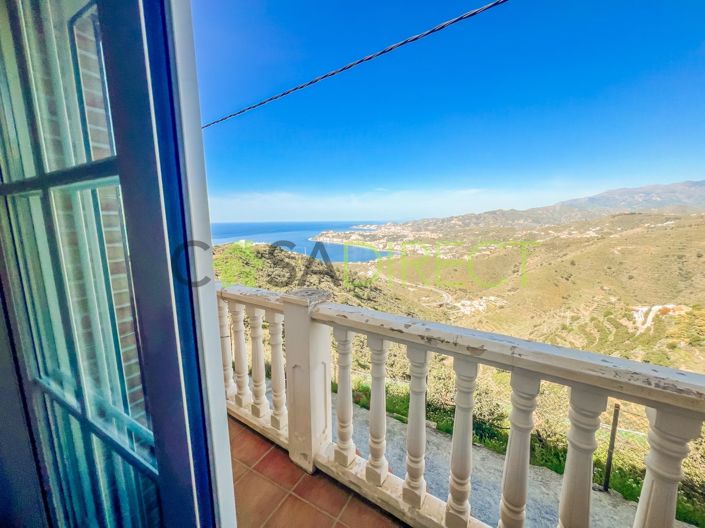 Image No.20-2 Bed Villa for sale