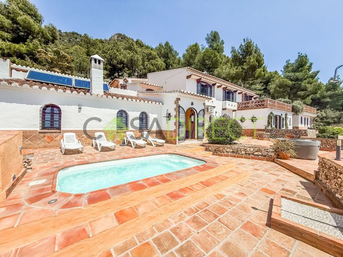 Image No.1-Villa de 4 chambres à vendre à Frigiliana