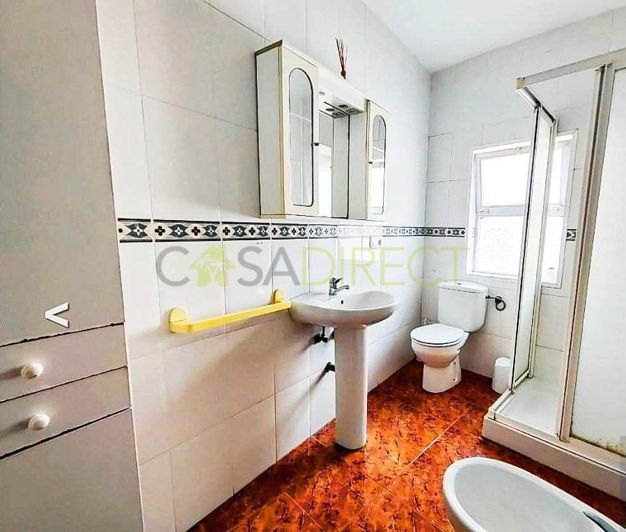 Image No.10-3 Bed Townhouse for sale