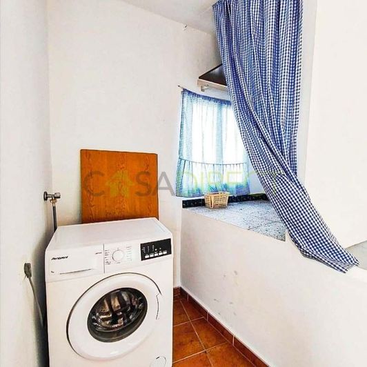 Image No.12-3 Bed Townhouse for sale