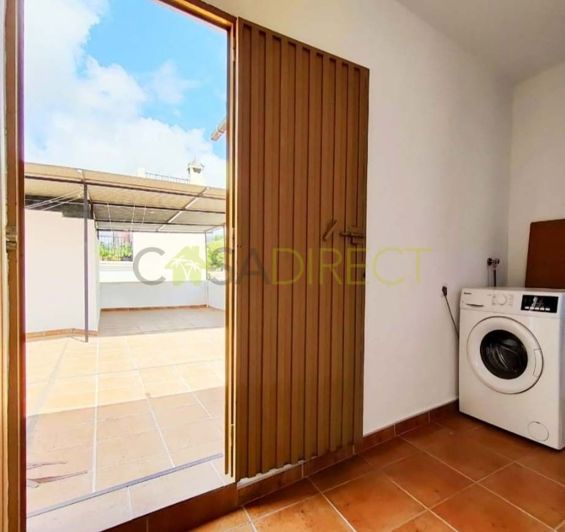 Image No.13-3 Bed Townhouse for sale