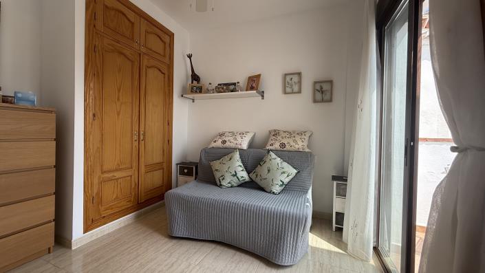 Image No.23-2 Bed Apartment for sale