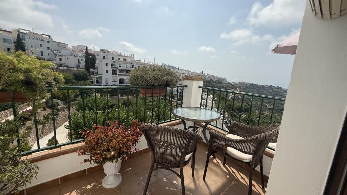 Image No.2-2 Bed Apartment for sale