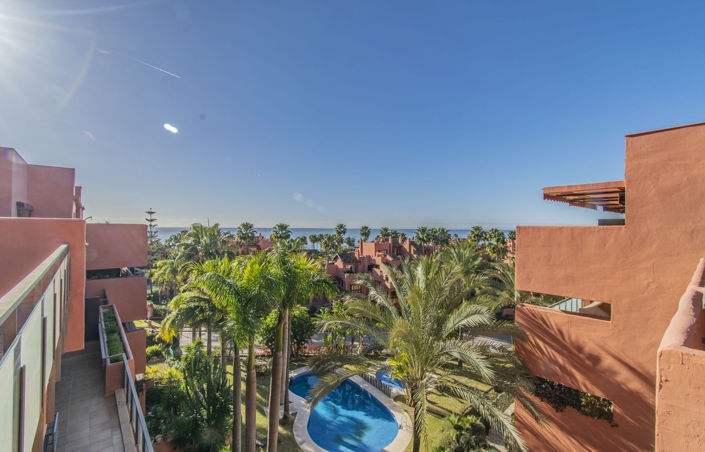 Image No.1-Penthouse de 3 chambres à vendre à Estepona