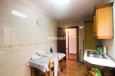 urzbr83j3ii8-e64a9055bba3e77ac8aca3b893cdf826