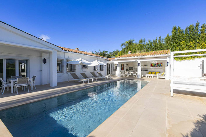 Image No.1-Villa de 4 chambres à vendre à San Pedro de Alcantara
