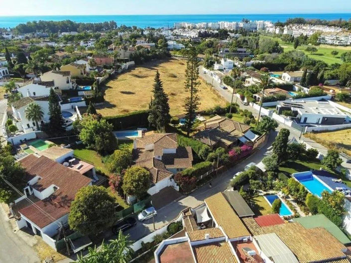 Image No.1-5 Bed Villa for sale