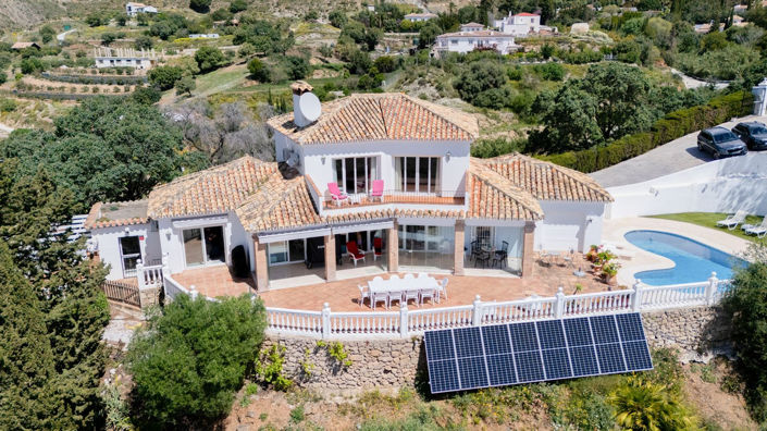 Image No.1-5 Bed Villa for sale