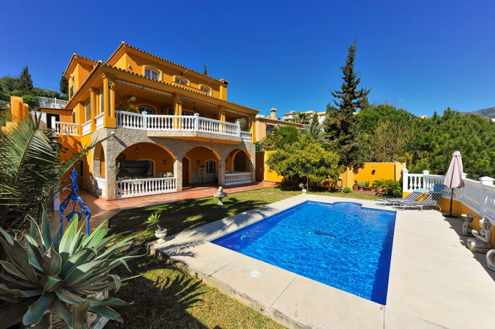 Image No.1-5 Bed Villa for sale