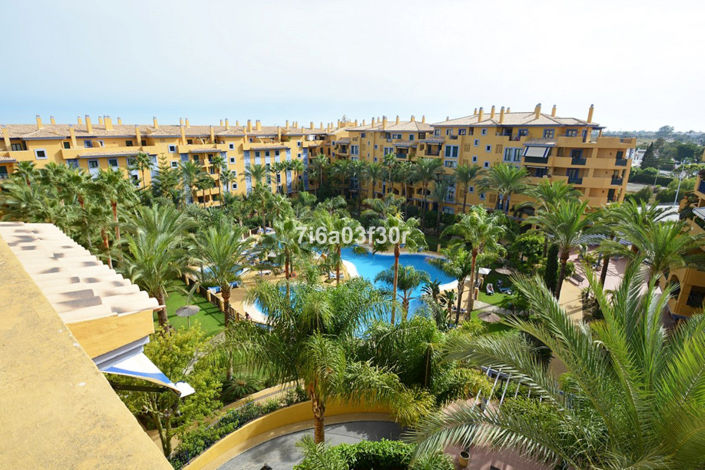 Image No.1-3 Bed Apartment for sale