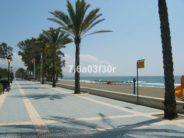 ahidqvodrc517-dd5fcd4f0eb487dfa3803f7e20814c0