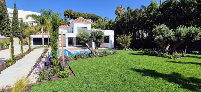 Image No.1-5 Bed Villa for sale