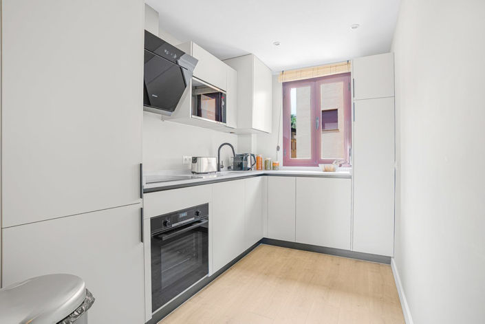 Image No.9-2 Bed Apartment for sale