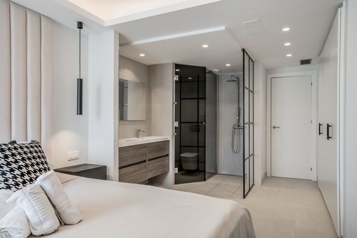 Image No.17-3 Bed Penthouse for sale