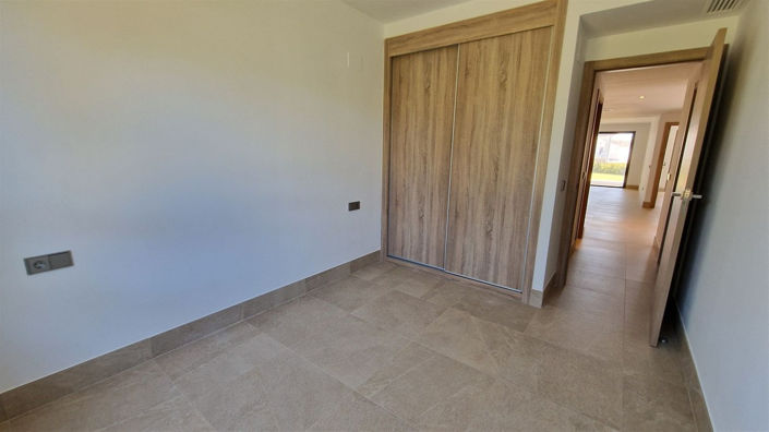 Image No.14-3 Bed Apartment for sale