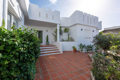 1 - Cabopino, Villa