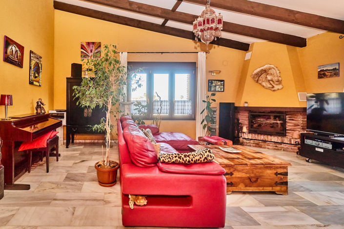 Image No.14-4 Bed Villa for sale