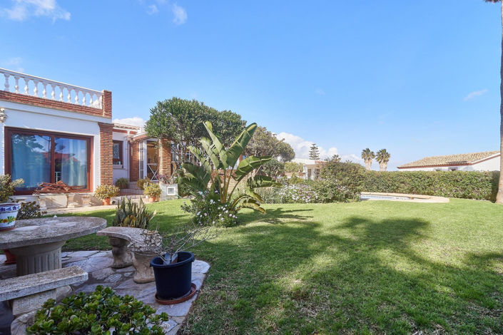 Image No.5-4 Bed Villa for sale