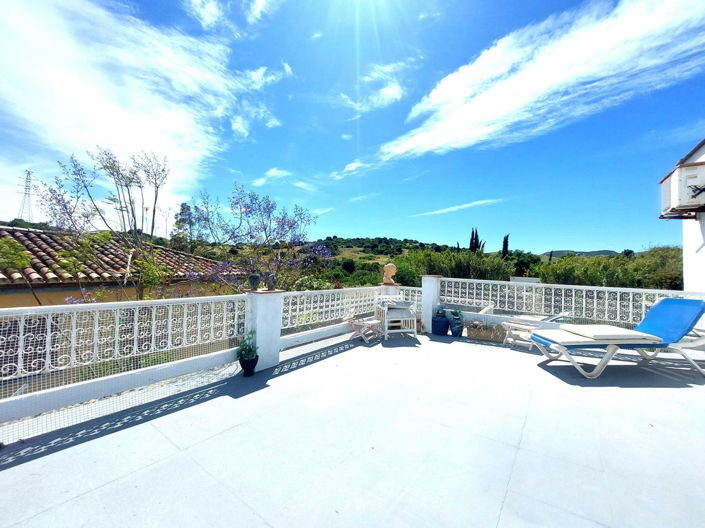 Image No.5-Villa de 5 chambres à vendre à Estepona