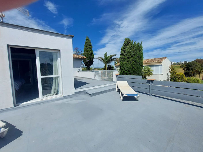 Image No.7-Villa de 5 chambres à vendre à Estepona