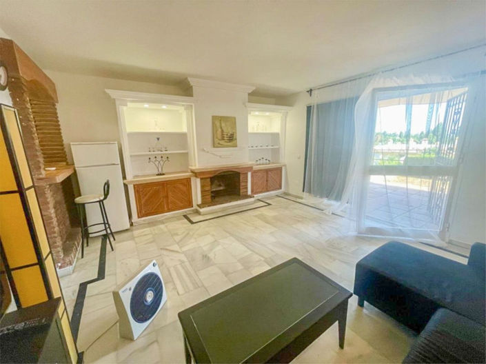 Image No.9-Appartement de 2 chambres à vendre à Calahonda