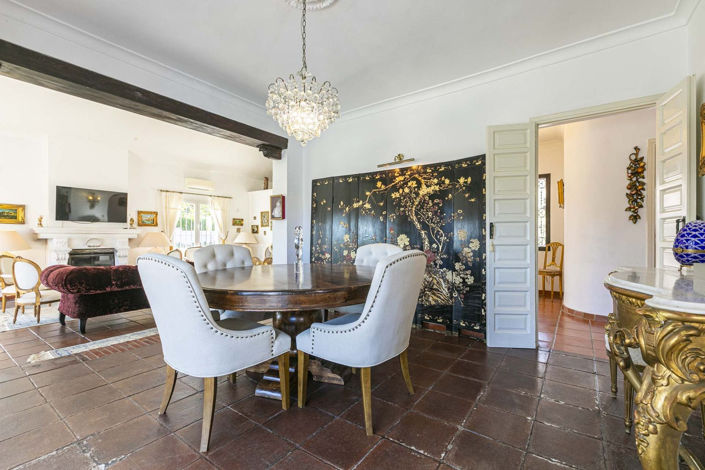 Image No.9-4 Bed Villa for sale