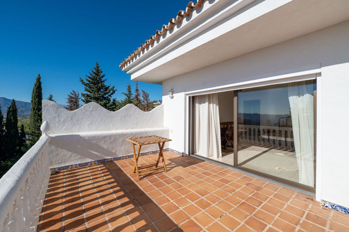 Image No.17-4 Bed Villa for sale