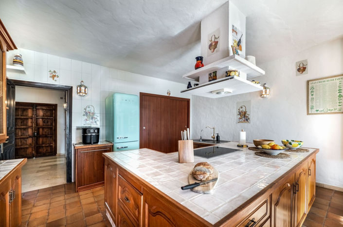 Image No.29-4 Bed Villa for sale