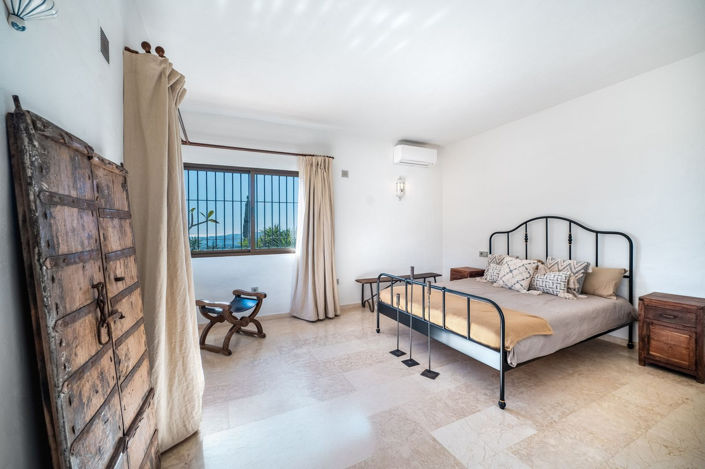 Image No.32-4 Bed Villa for sale