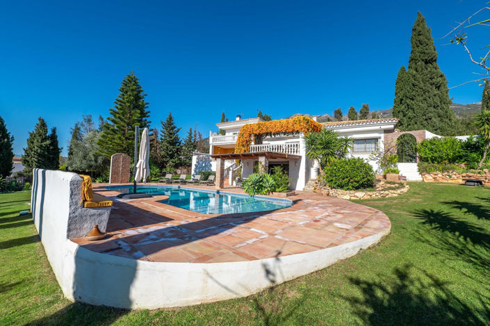 Image No.6-4 Bed Villa for sale