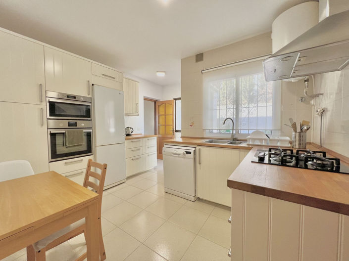 Image No.23-4 Bed Villa for sale