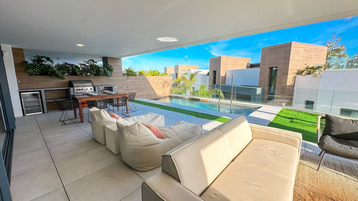 Image No.11-3 Bed Duplex for sale