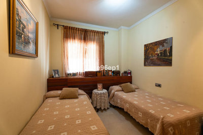 by6i136y6qo10-bb915d1cb19341576dcdc994b81ab9c