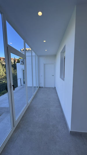 Image No.14-4 Bed Villa for sale