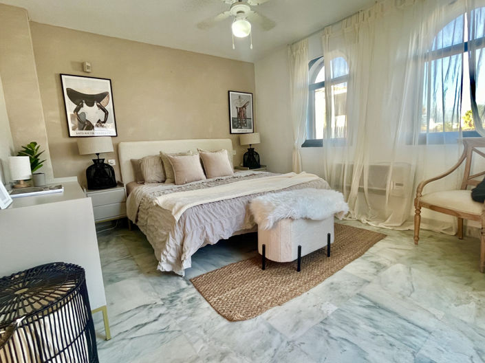 Image No.14-2 Bed Apartment for sale