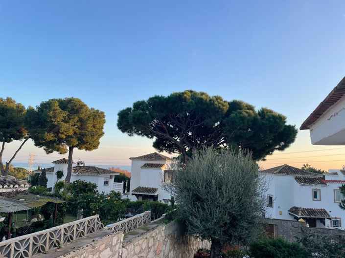 Image No.6-4 Bed Villa for sale