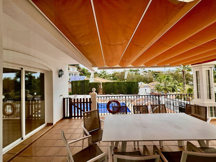 Image No.10-6 Bed Villa for sale