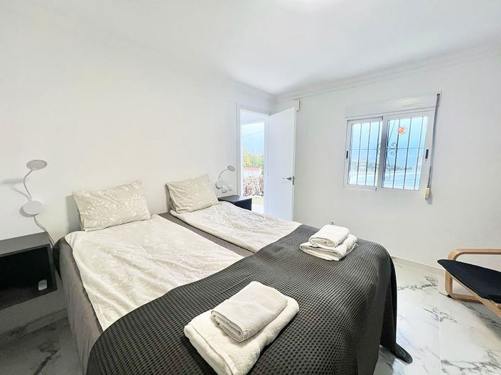 Image No.31-5 Bed Villa for sale